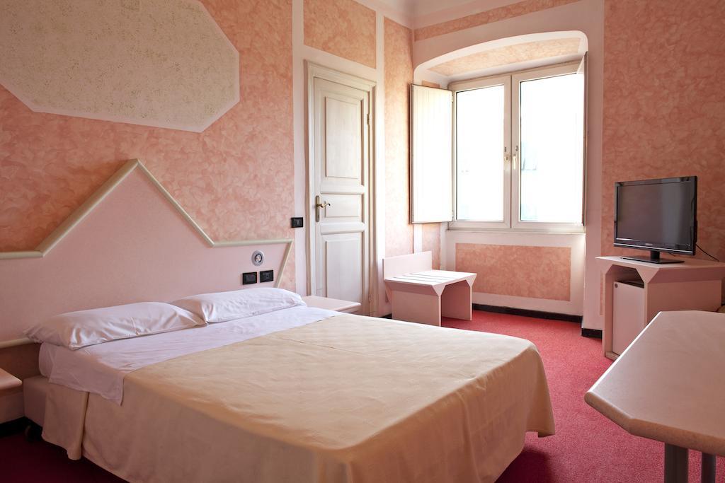 Hotel Astoria Genova Esterno foto